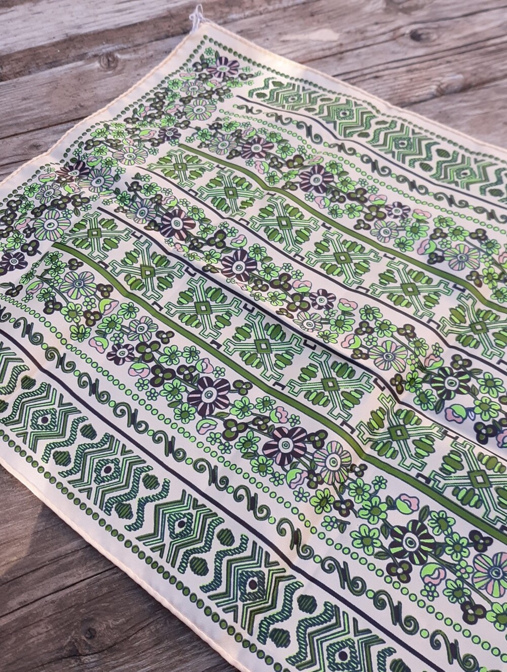 ROBINSON & GOLLUBER Vintage 70s Floral Geometric Scarf Green Pink Striped 44x12